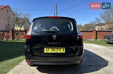 Минивэн Renault Grand Scenic 2013 в 