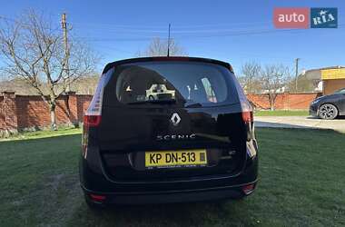 Минивэн Renault Grand Scenic 2013 в 