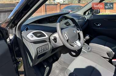 Минивэн Renault Grand Scenic 2013 в 
