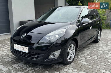 Мінівен Renault Grand Scenic 2012 в 