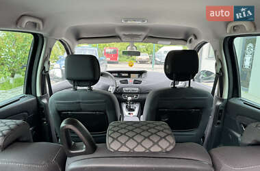 Мінівен Renault Grand Scenic 2012 в 