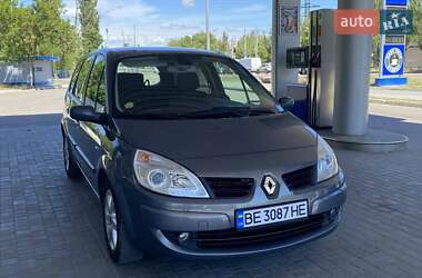 Минивэн Renault Grand Scenic 2007 в 