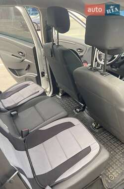 Мінівен Renault Grand Scenic 2010 в 