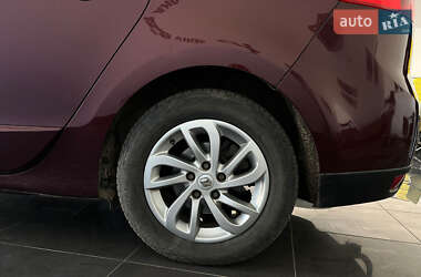 Минивэн Renault Grand Scenic 2013 в 