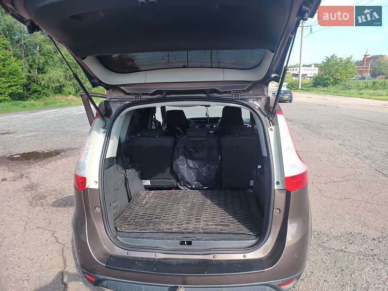 Минивэн Renault Grand Scenic 2009 в Полтаве