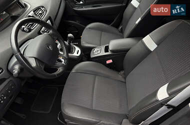 Минивэн Renault Grand Scenic 2013 в 