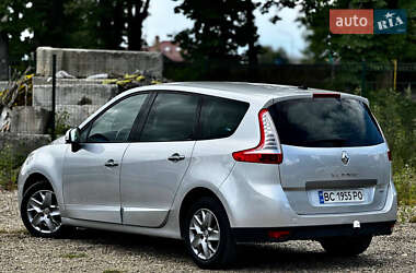 Минивэн Renault Grand Scenic 2011 в 