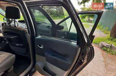 Минивэн Renault Grand Scenic 2006 в 