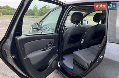 Минивэн Renault Grand Scenic 2010 в 