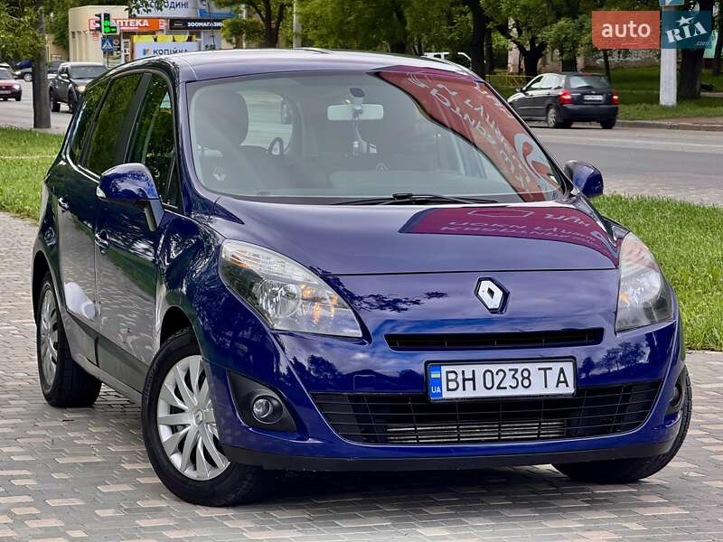 Мінівен Renault Grand Scenic 2010 в Одесі