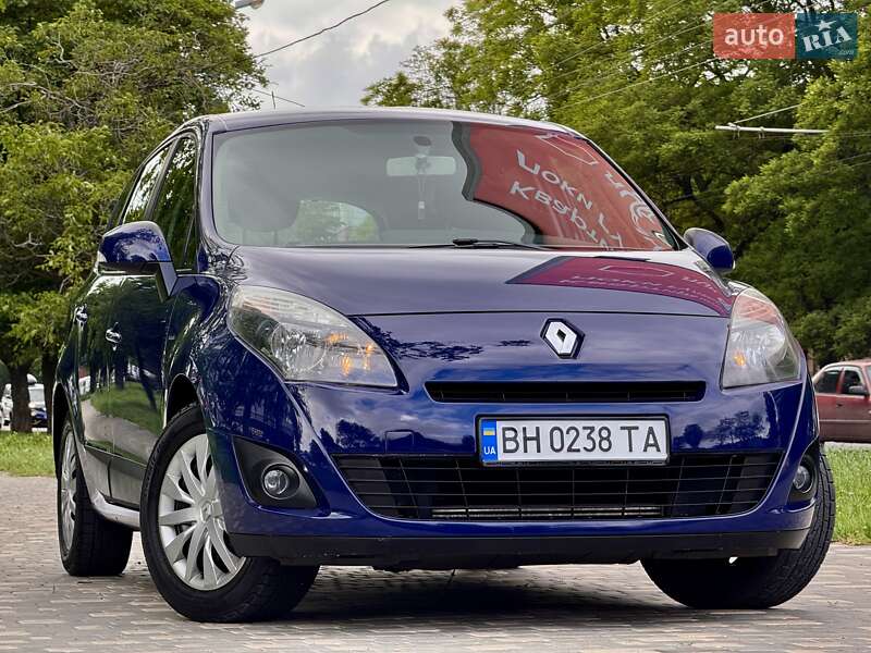 Мінівен Renault Grand Scenic 2010 в Одесі