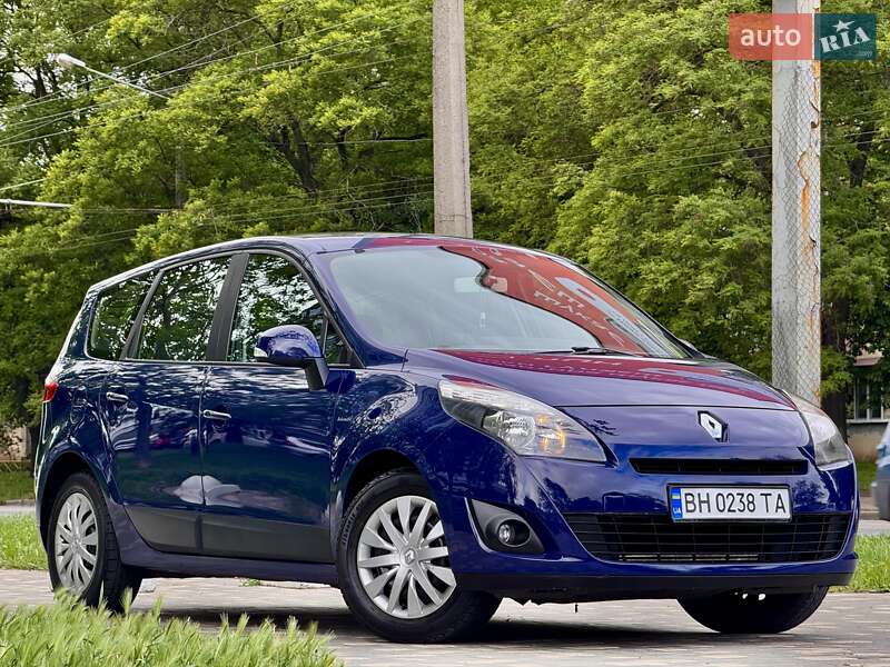 Мінівен Renault Grand Scenic 2010 в Одесі