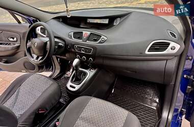 Минивэн Renault Grand Scenic 2010 в 