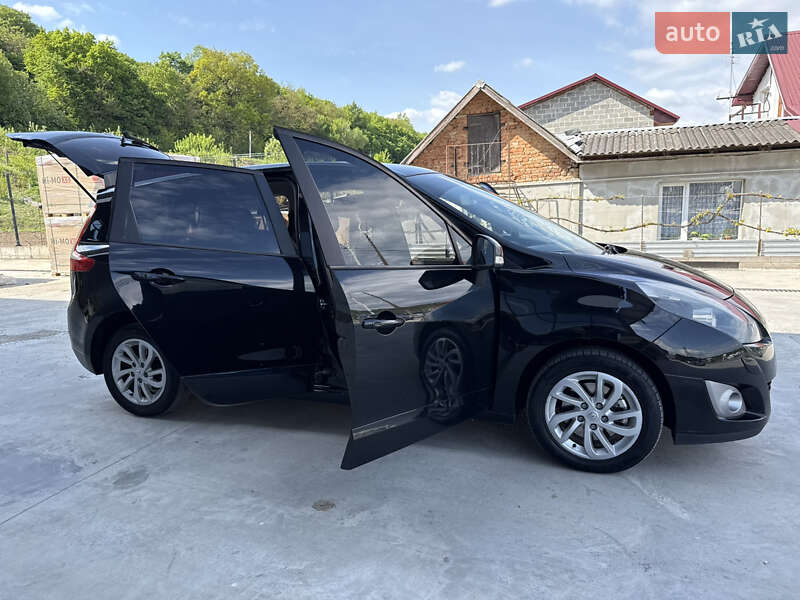 Мінівен Renault Grand Scenic 2011 в Теребовлі
