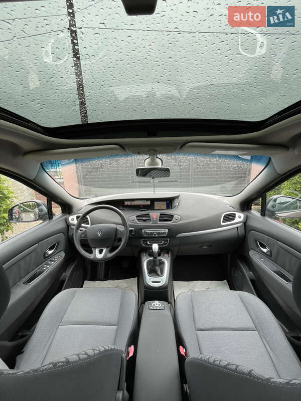Минивэн Renault Grand Scenic 2010 в Стрые