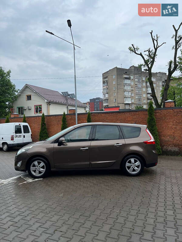 Минивэн Renault Grand Scenic 2010 в Коломые