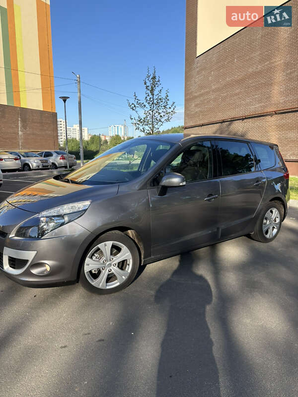 Мінівен Renault Grand Scenic 2009 в Чернігові