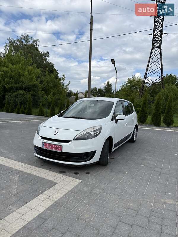 Минивэн Renault Grand Scenic 2013 в Кременце