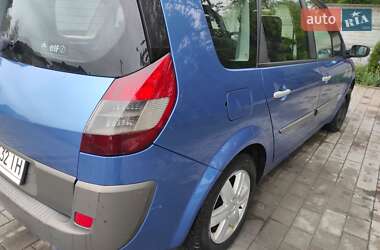 Минивэн Renault Grand Scenic 2005 в 