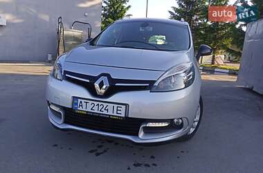 Минивэн Renault Grand Scenic 2016 в 