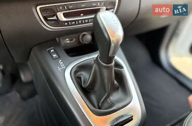 Минивэн Renault Grand Scenic 2011 в 
