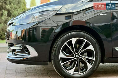 Минивэн Renault Grand Scenic 2014 в 
