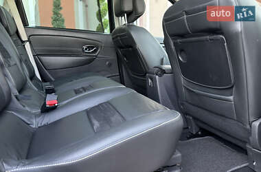 Минивэн Renault Grand Scenic 2014 в 