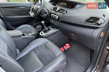 Минивэн Renault Grand Scenic 2014 в 