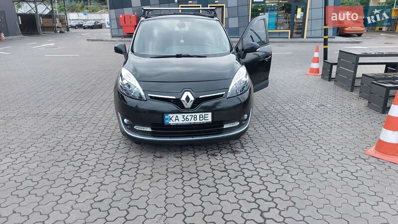 Renault Grand Scenic 2013