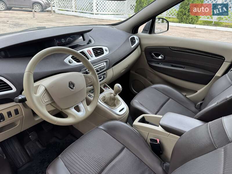 Мінівен Renault Grand Scenic 2010 в Рівному