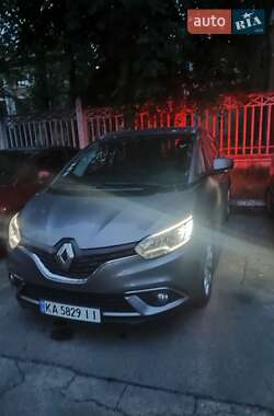 Минивэн Renault Grand Scenic 2017 в 