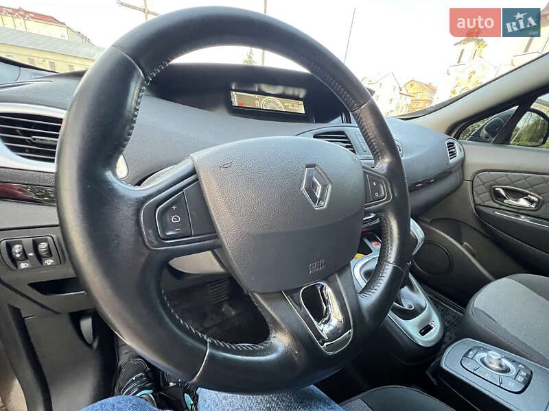 Минивэн Renault Grand Scenic 2013 в Городке