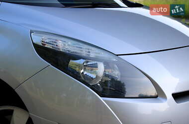 Мінівен Renault Grand Scenic 2009 в 
