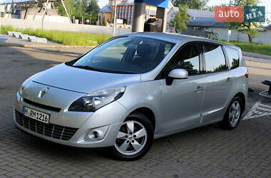 Мінівен Renault Grand Scenic 2009 в 