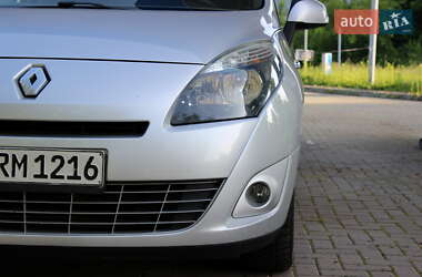 Мінівен Renault Grand Scenic 2009 в 