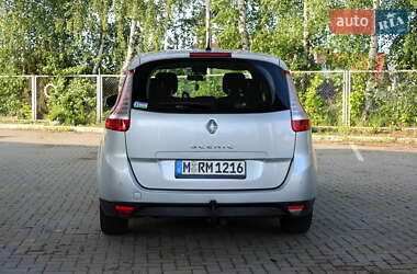 Мінівен Renault Grand Scenic 2009 в 