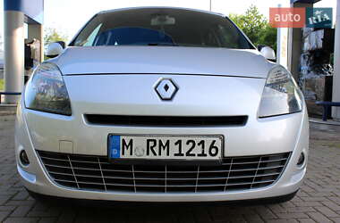 Мінівен Renault Grand Scenic 2009 в 