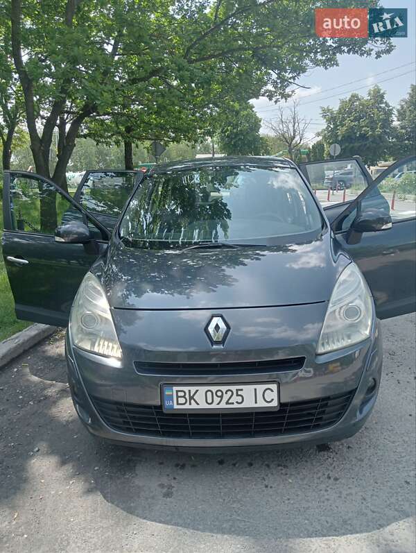 Мінівен Renault Grand Scenic 2009 в Рівному фото 7 Мінівен Renault Grand Scenic 2009 в Рівному