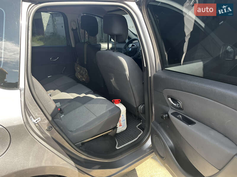 Минивэн Renault Grand Scenic 2013 в Подольске фото 8 Минивэн Renault Grand Scenic 2013 в Подольске