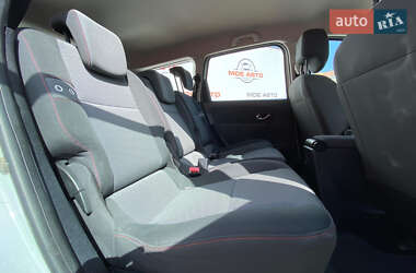 Минивэн Renault Grand Scenic 2013 в 