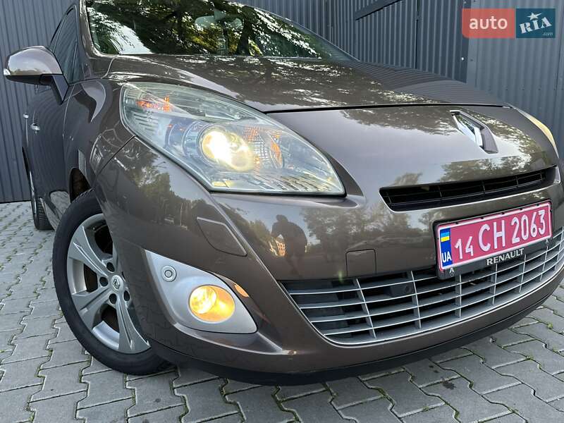 Мінівен Renault Grand Scenic 2010 в Дрогобичі