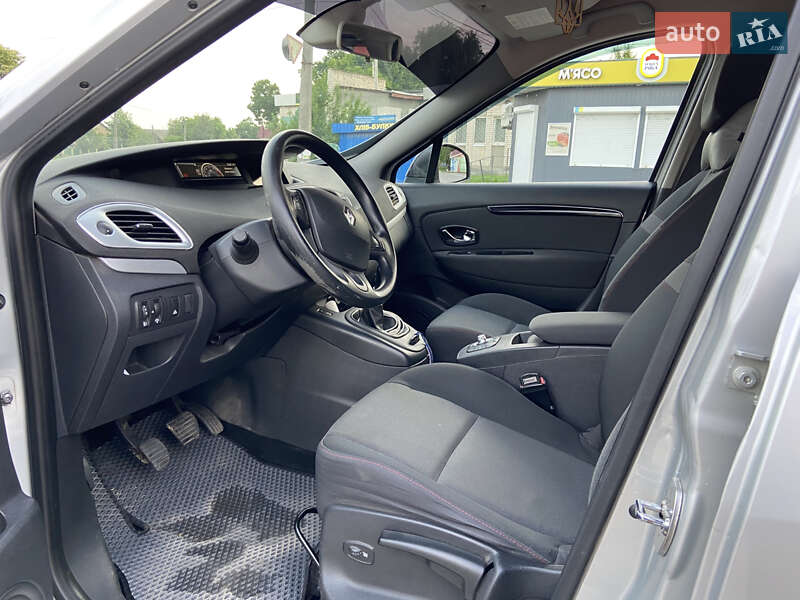 Минивэн Renault Grand Scenic 2014 в Лысянке фото 8 Минивэн Renault Grand Scenic 2014 в Лысянке