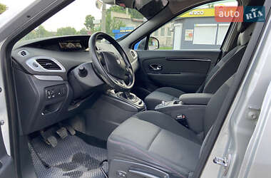 Мінівен Renault Grand Scenic 2014 в 