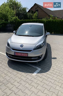 Мінівен Renault Grand Scenic 2012 в 