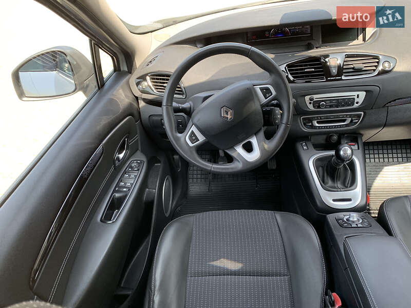 Минивэн Renault Grand Scenic 2012 в Виннице