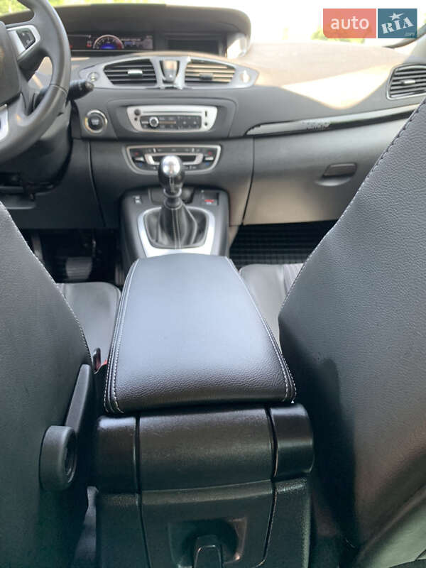 Минивэн Renault Grand Scenic 2012 в Виннице