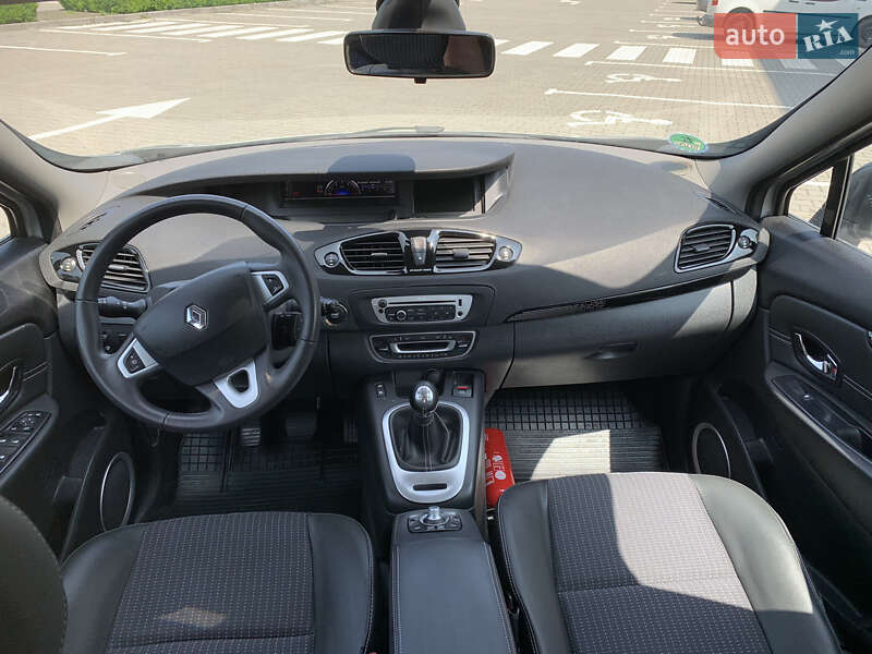 Минивэн Renault Grand Scenic 2012 в Виннице