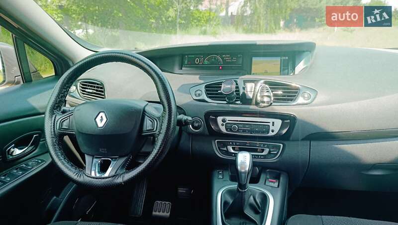 Минивэн Renault Grand Scenic 2014 в Киеве