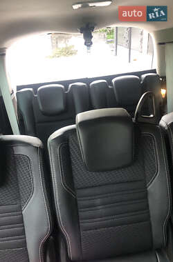 Минивэн Renault Grand Scenic 2016 в 