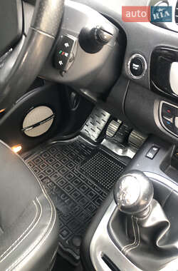 Минивэн Renault Grand Scenic 2016 в 